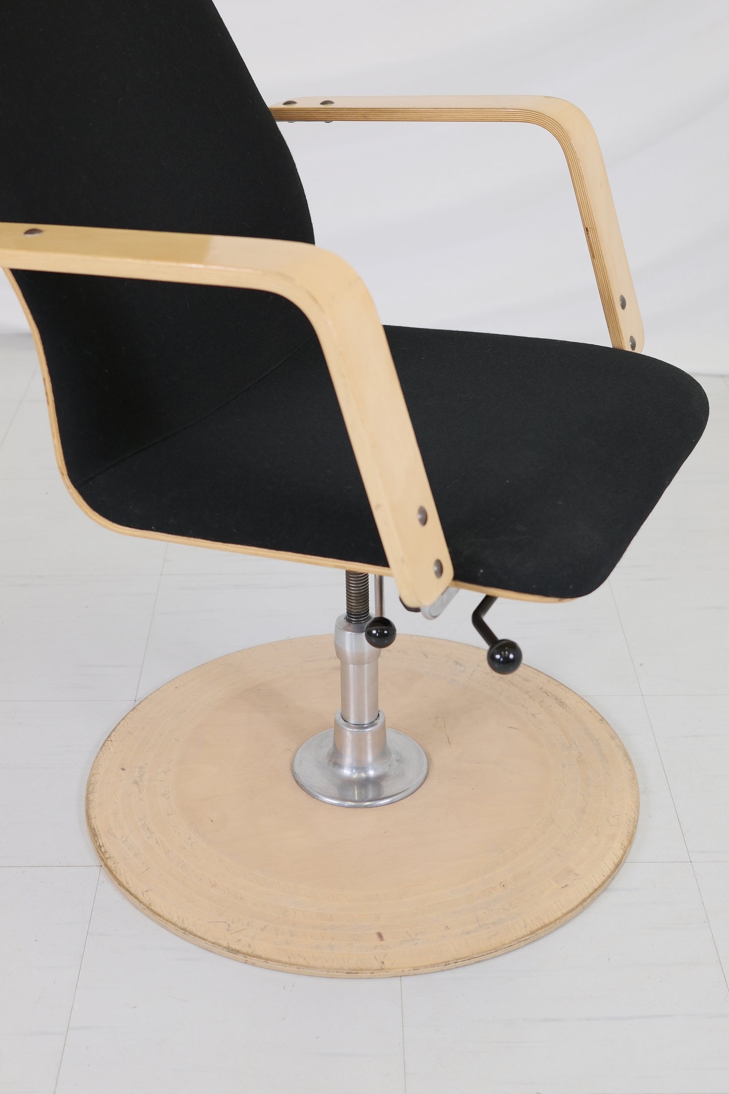 Yrjö Kukkapuro 'Fysio' chair