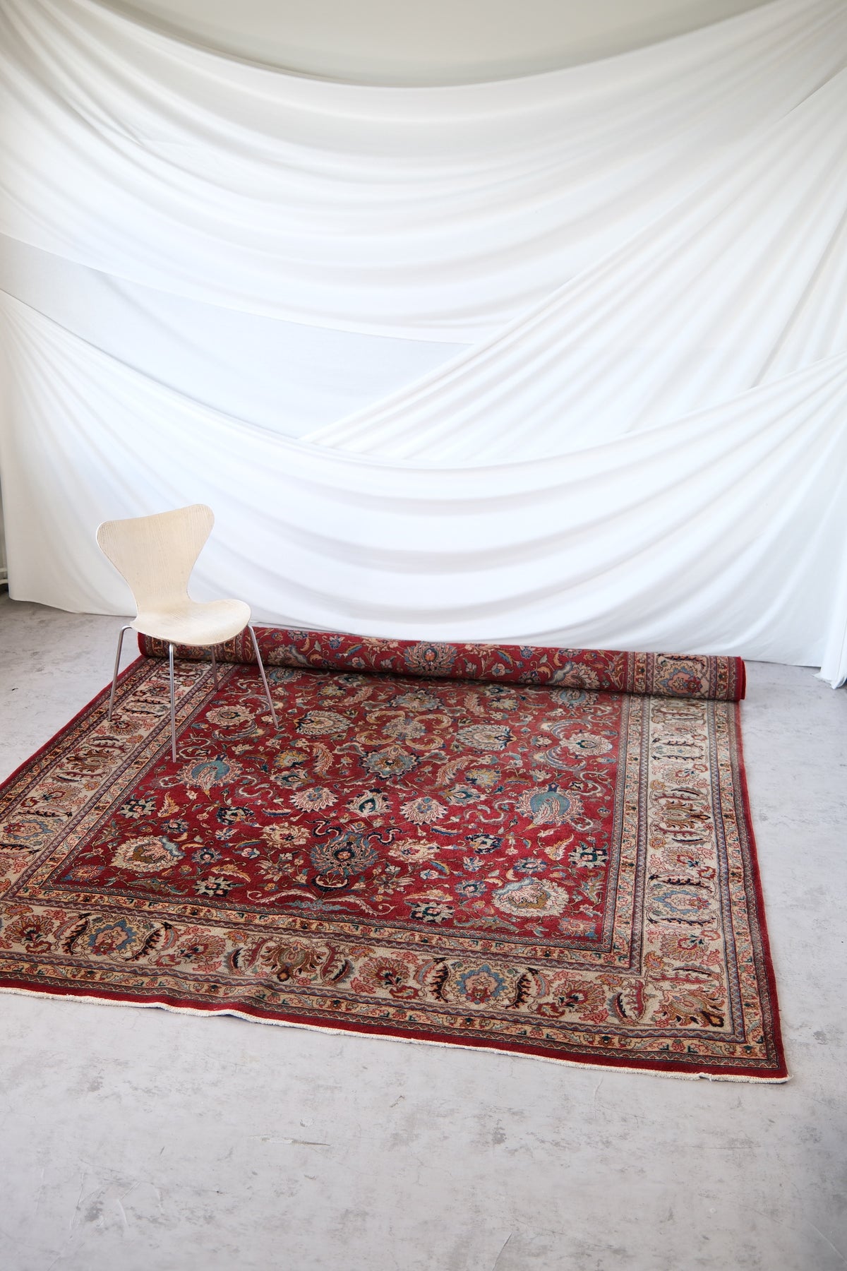 Stor handknuten persisk matta 360 × 260 cm