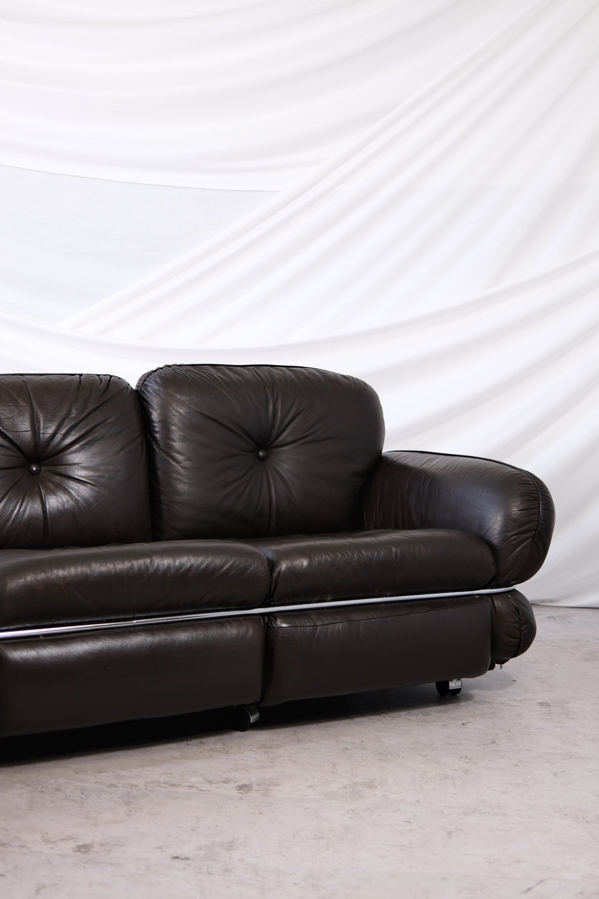 Isku “Hannibal” Brown Sofa by Kurt Hvitsjö