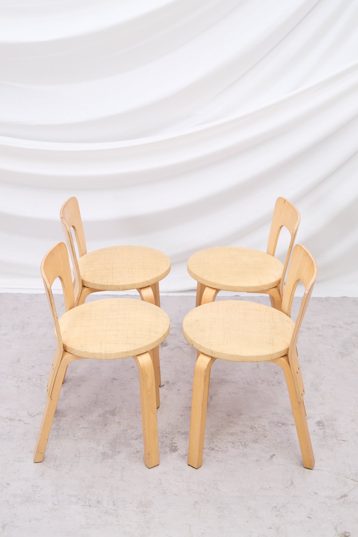 Alvar Aalto Set of 4 Artek Chair 65, upholstered in Niinikangas fabric - Pino Interiors