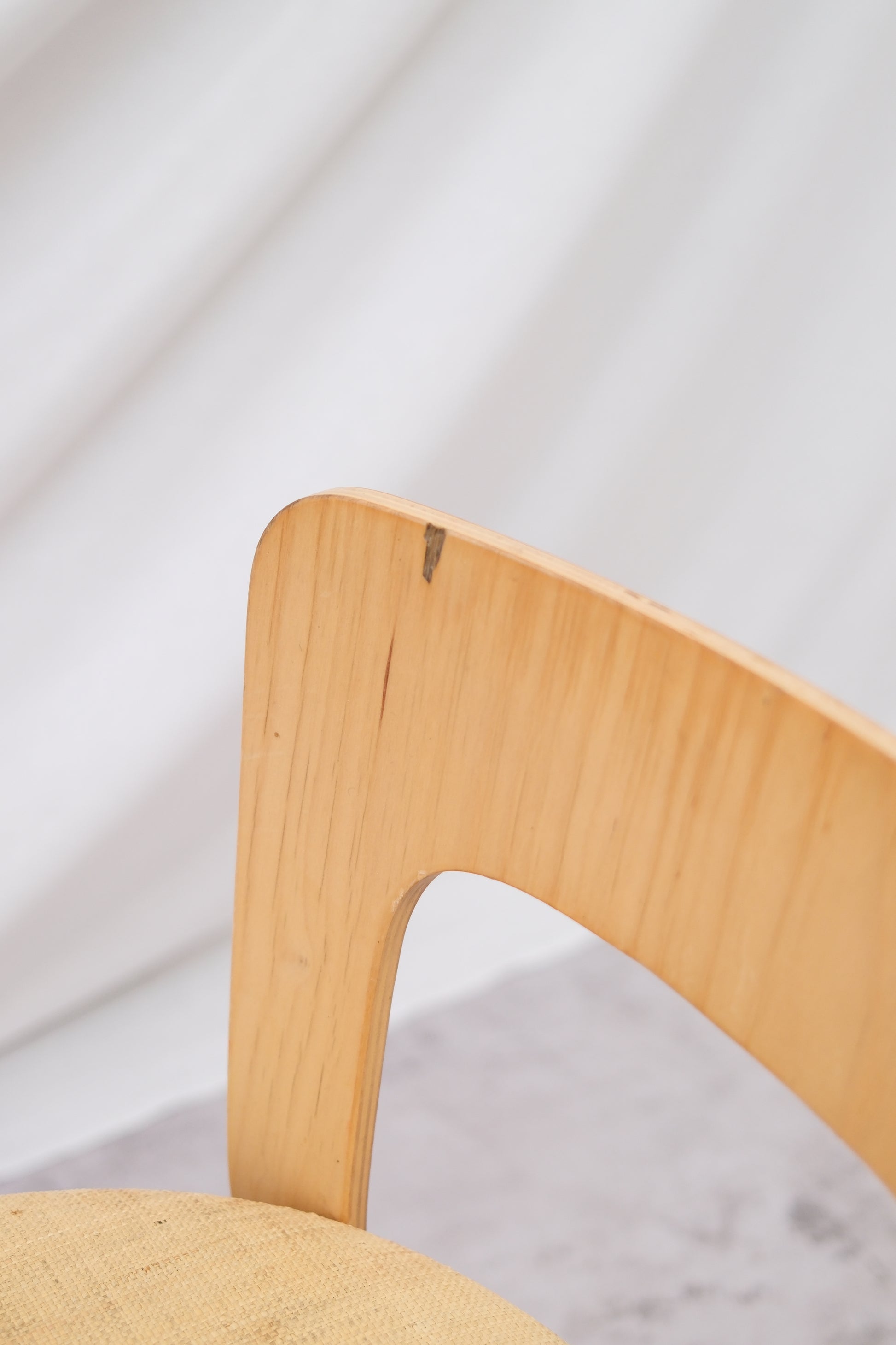 Alvar Aalto Set of 4 Artek Chair 65, upholstered in Niinikangas fabric - Pino Interiors