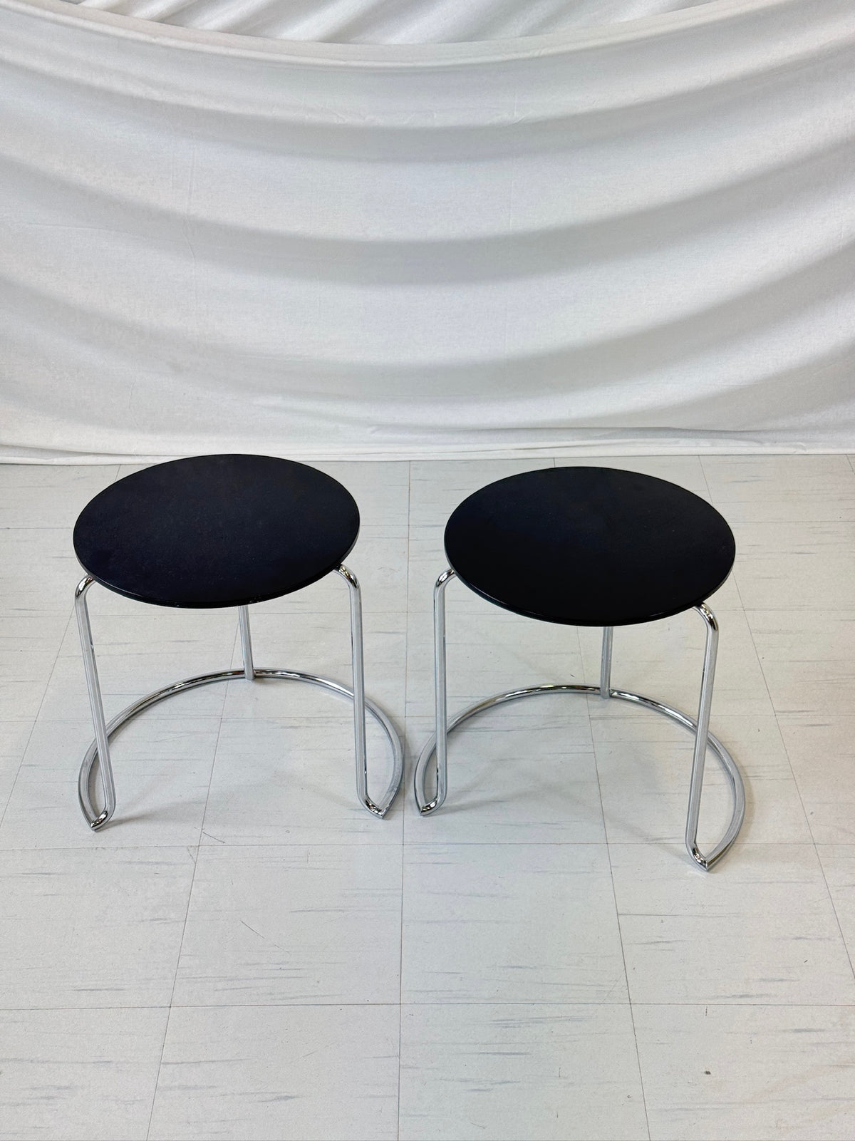 Artek sidobord 606 av Aino Aalto