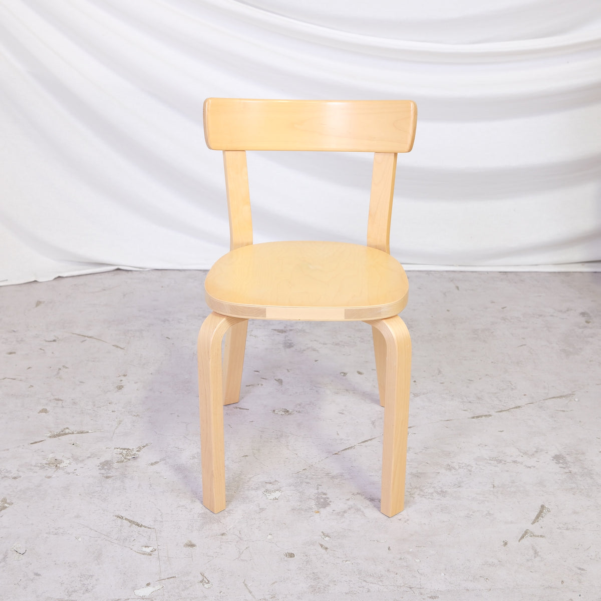 Artek Alvar Aalto stolar 69 i björk