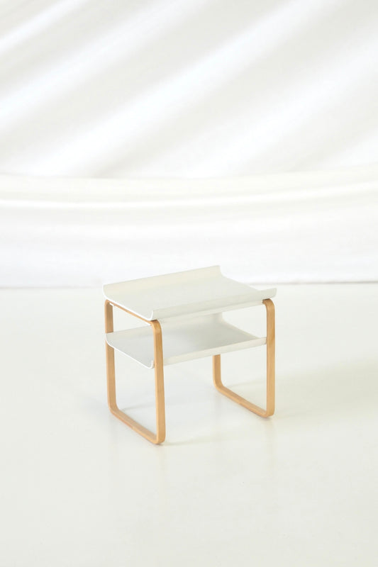 Artek – Alvar Aalto 100th Anniversary Miniature Paimio Table (1:5)