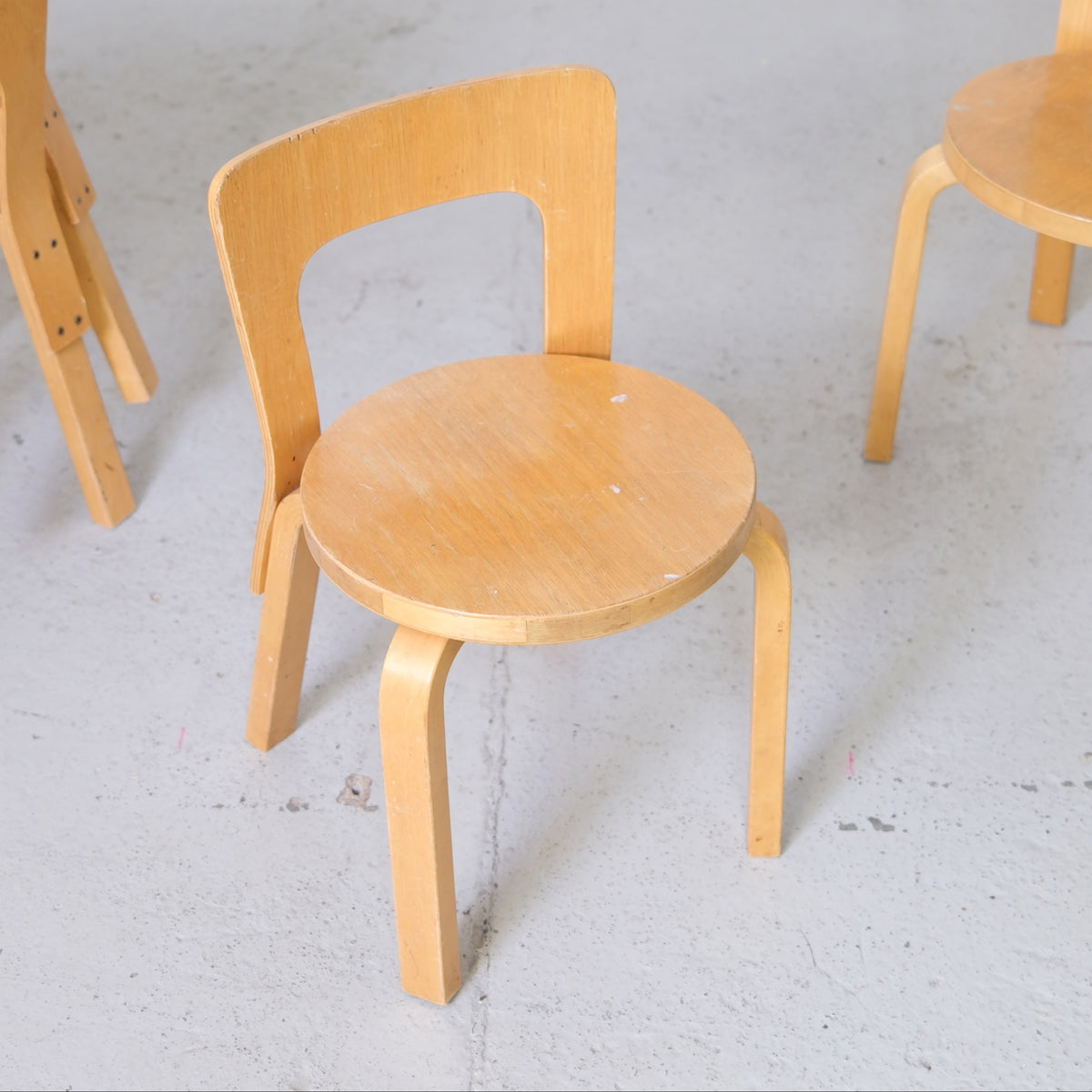 Alvar Aalto N65 stol för Artek i björk