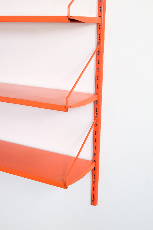Dansk orange vägghylla, vintage