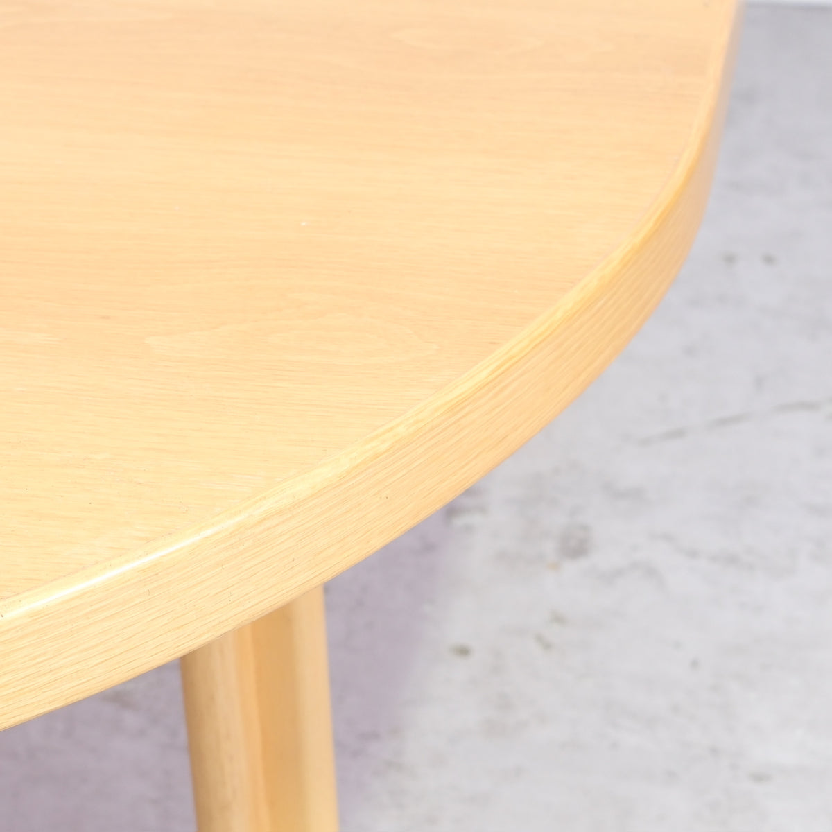 Artek stort askbord med HL2-ben – Alvar Aalto – specialbeställt