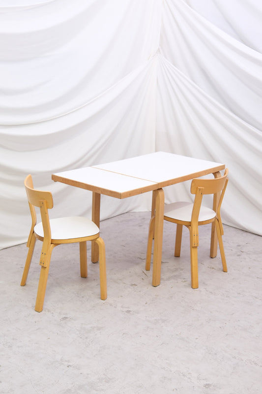 Artek DL82-klaffbord, OY HUONEKALU- JA RAKENNUSTYTEHDAS AB, 1950-/1960-tal