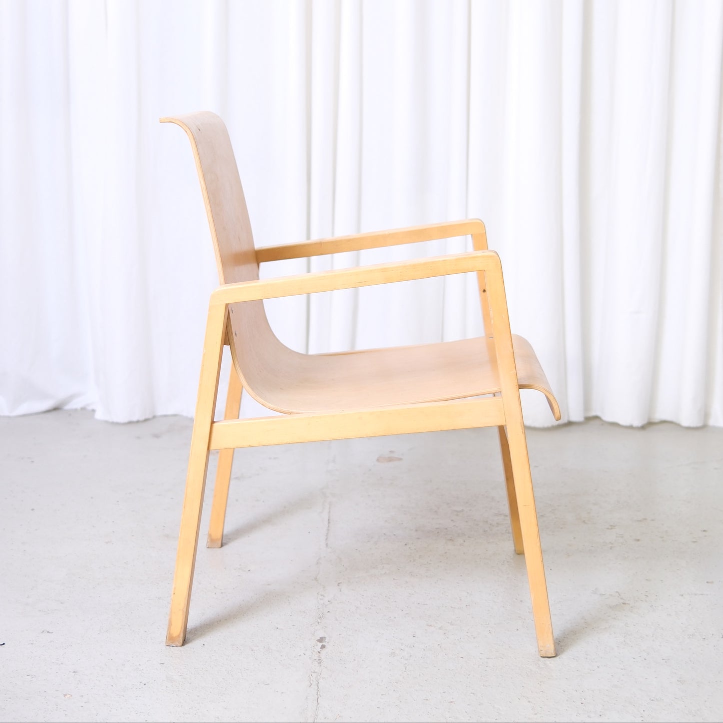 Artek 403 Hallway Chair by Alvar Aalto