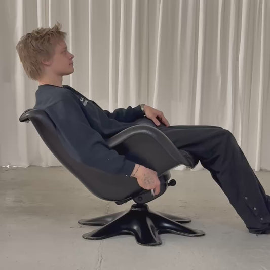 Yrjö Kukkapuro 418 Karuselli Swivel Lounge Chairs (4 available)